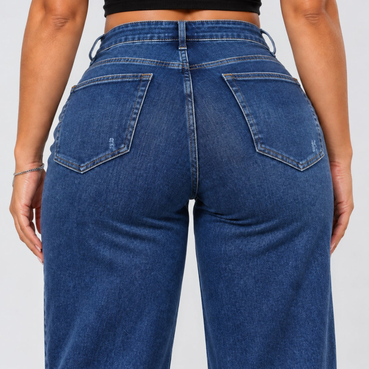 Dark Blue | Back close-up