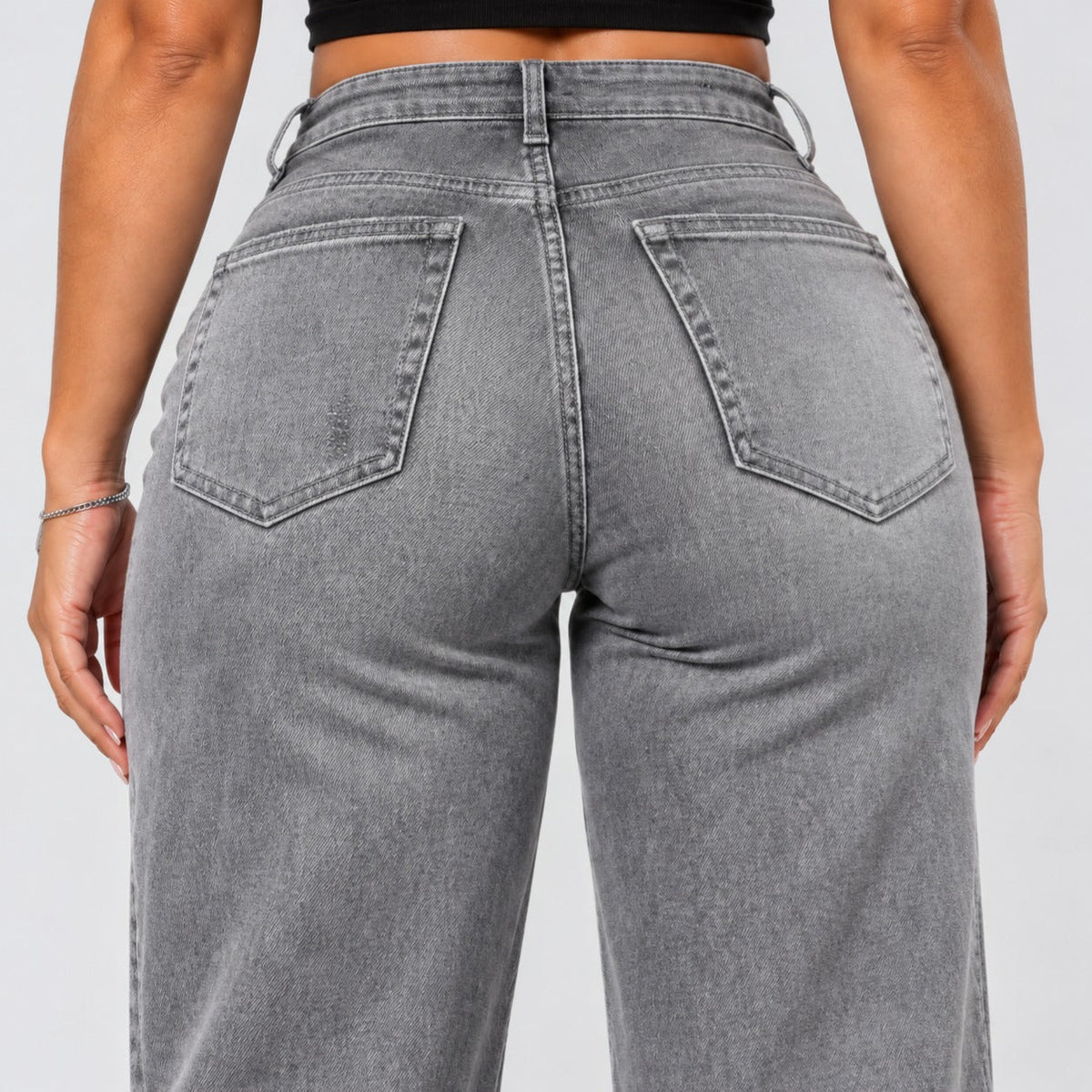 Gray | Back close-up